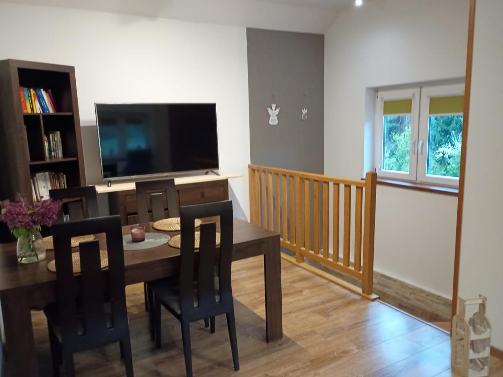 Apartament Pod Lasem Tenczynek Eksteriør bilde